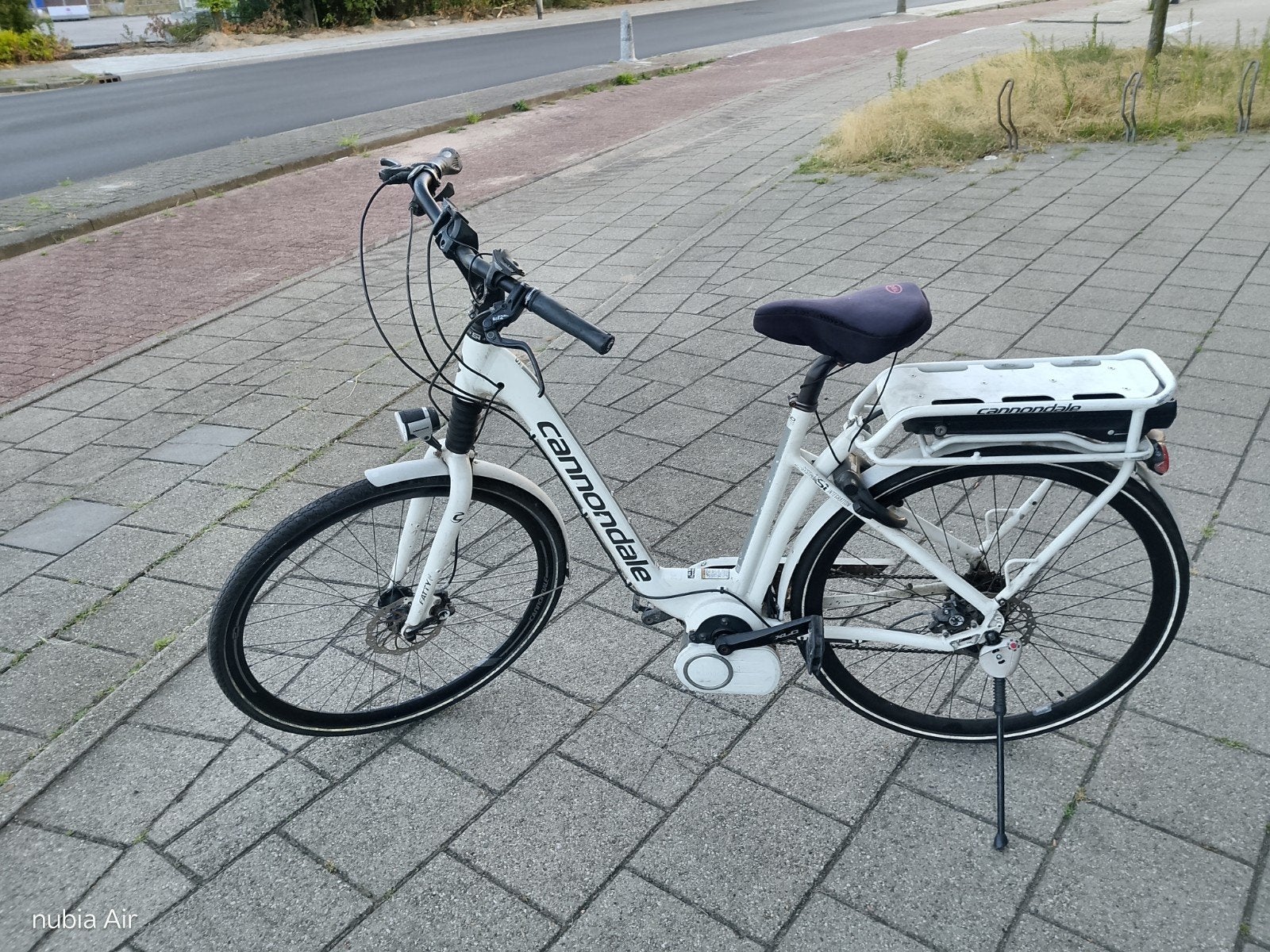 Cannondale elektrische fiets met Bosch motor, Ophalen, Zo goed als nieuw, 50 km per accu of meer