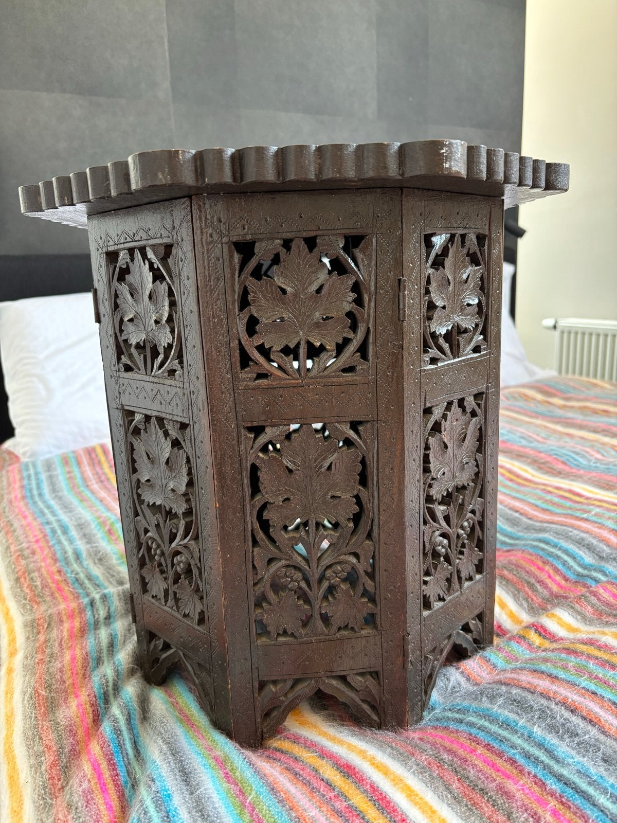Anglo-Indisch Houtsnijwerk Tafeltje Hoshiarpur, ca. 1870-190, Ophalen