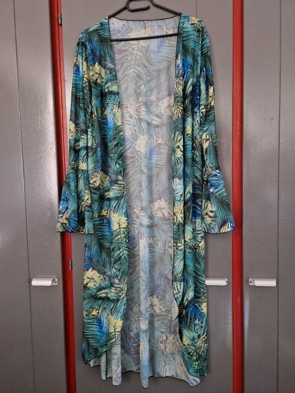 Lange tropische kimono jurk groen/blauw – maat L, Kleding | Dames, Ophalen of Verzenden, Zo goed als nieuw, Blauw, Onder de knie