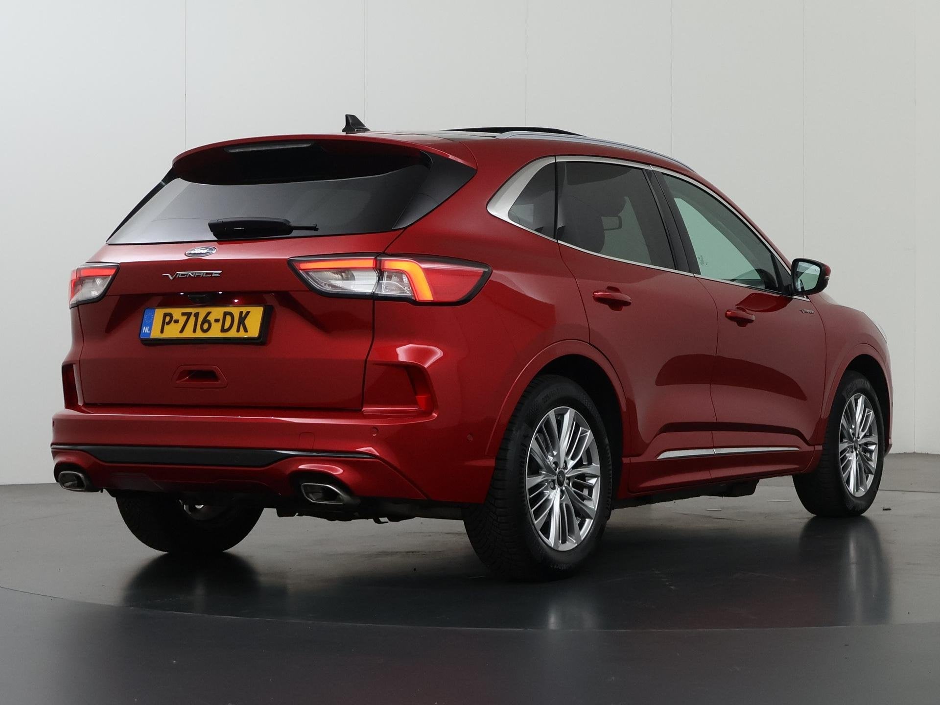 Ford Kuga 2.5 PHEV Vignale | Elekt inklapbare Trekhaak | Pan, Auto's, Lane Keeping Assist, 14 kWh, Gebruikt, 4 cilinders
