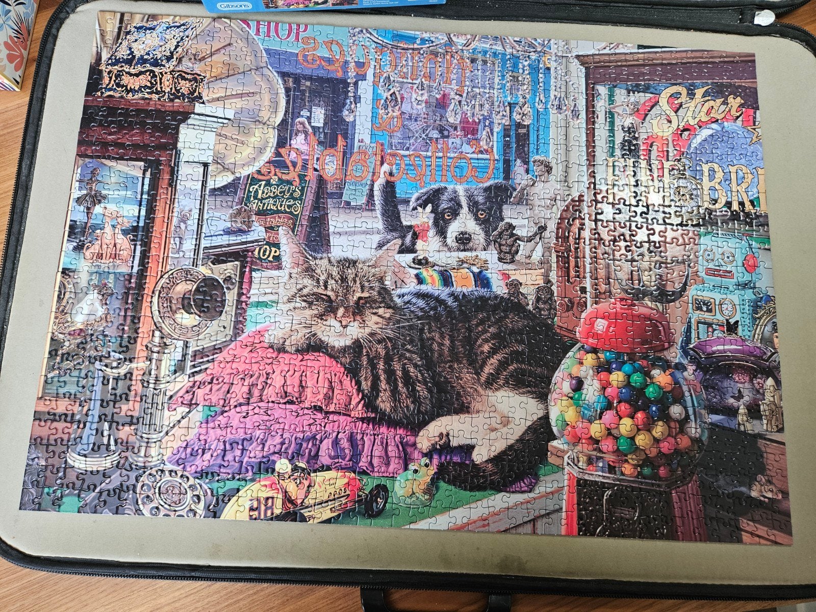 Gibsons Legpuzzel Abbey's Antique Shop 1000 stukjes, Ophalen of Verzenden, 500 t/m 1500 stukjes, Zo goed als nieuw, Legpuzzel