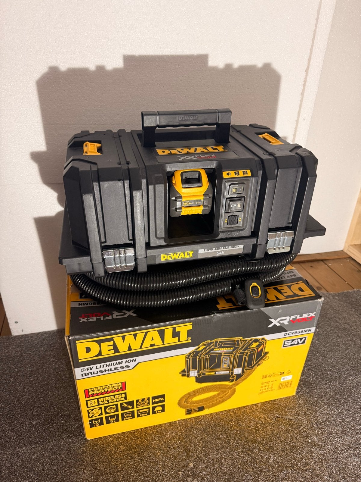 DeWalt 54V XR FlexVolt M-klasse stofzuiger + 6Ah accu, Ophalen, Nieuw