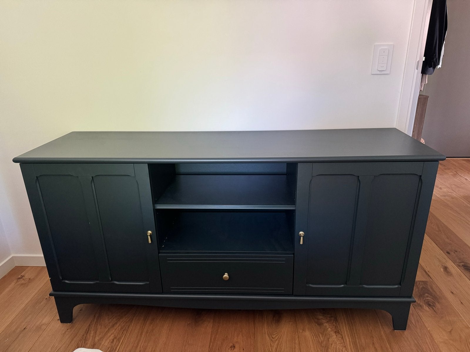 IKEA LOMMARP TV-meubel/dressoir donker blauwgroen, Huis en Inrichting, Ophalen, 150 tot 200 cm, Zo goed als nieuw, Minder dan 100 cm
