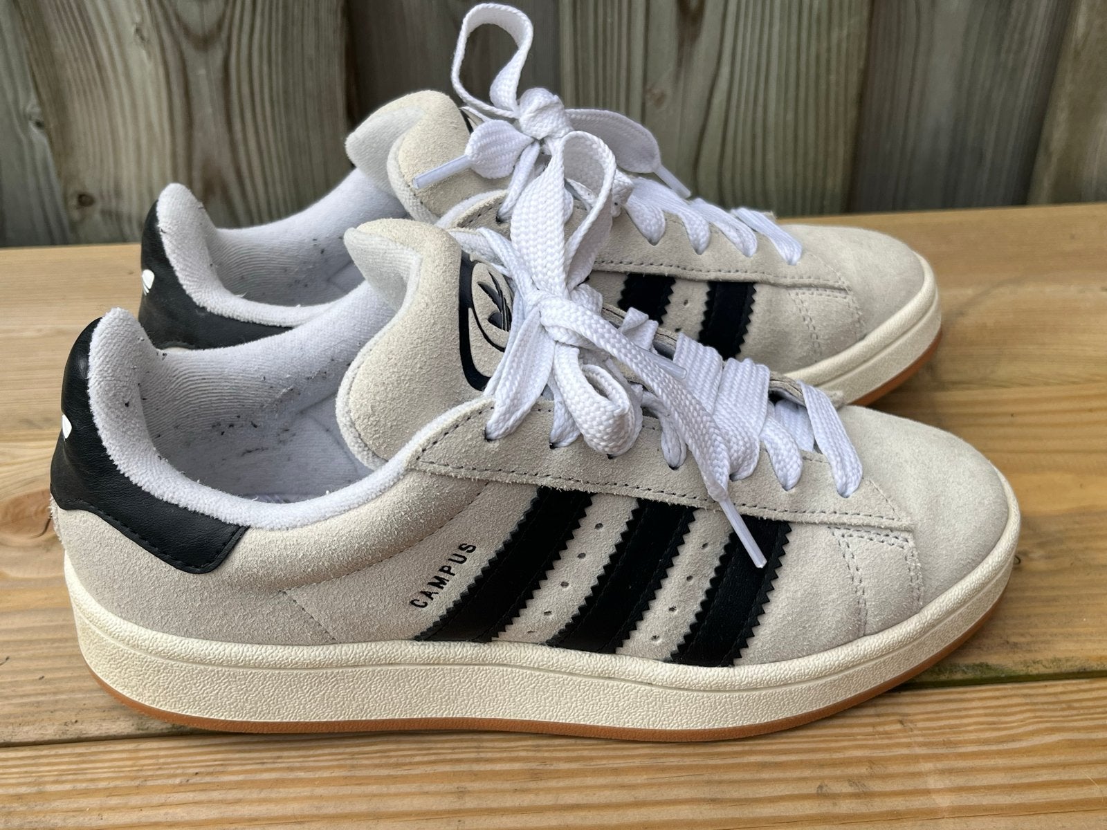 Adidas Campus sneakers maat 38 2/3, Ophalen of Verzenden, Gedragen, Beige, Sneakers of Gympen
