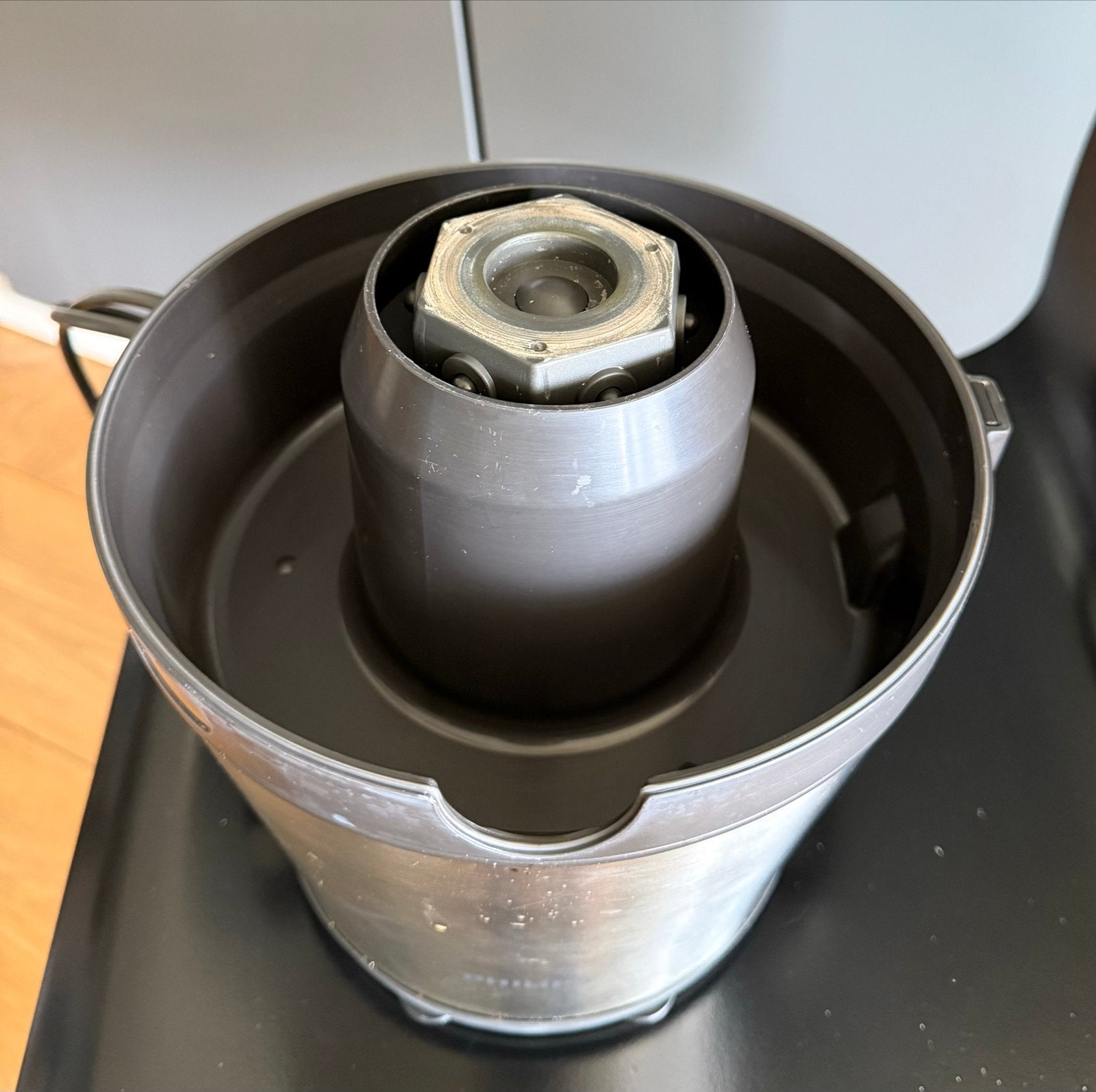 Philips Sapcentrifuge - Krachtige Juicer voor Verse Sappen, Ophalen, Gebruikt, 1 tot 2 liter, Vaatwasserbestendig