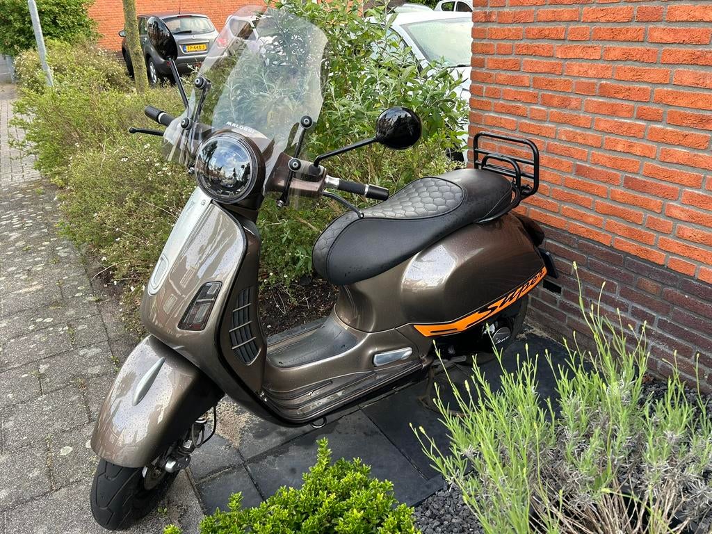 Vespa 300 GTS, Ophalen, Zo goed als nieuw, Benzine