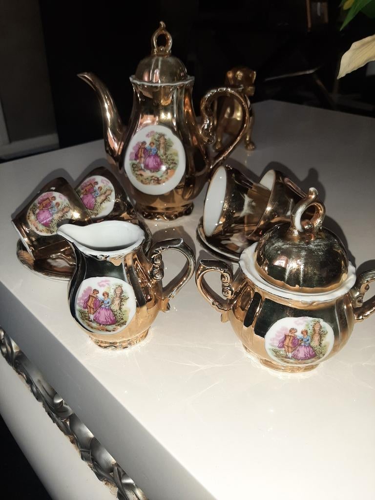 Mooie Versailess Mokka servies, Antiek en Kunst, Antiek | Servies compleet, Ophalen of Verzenden