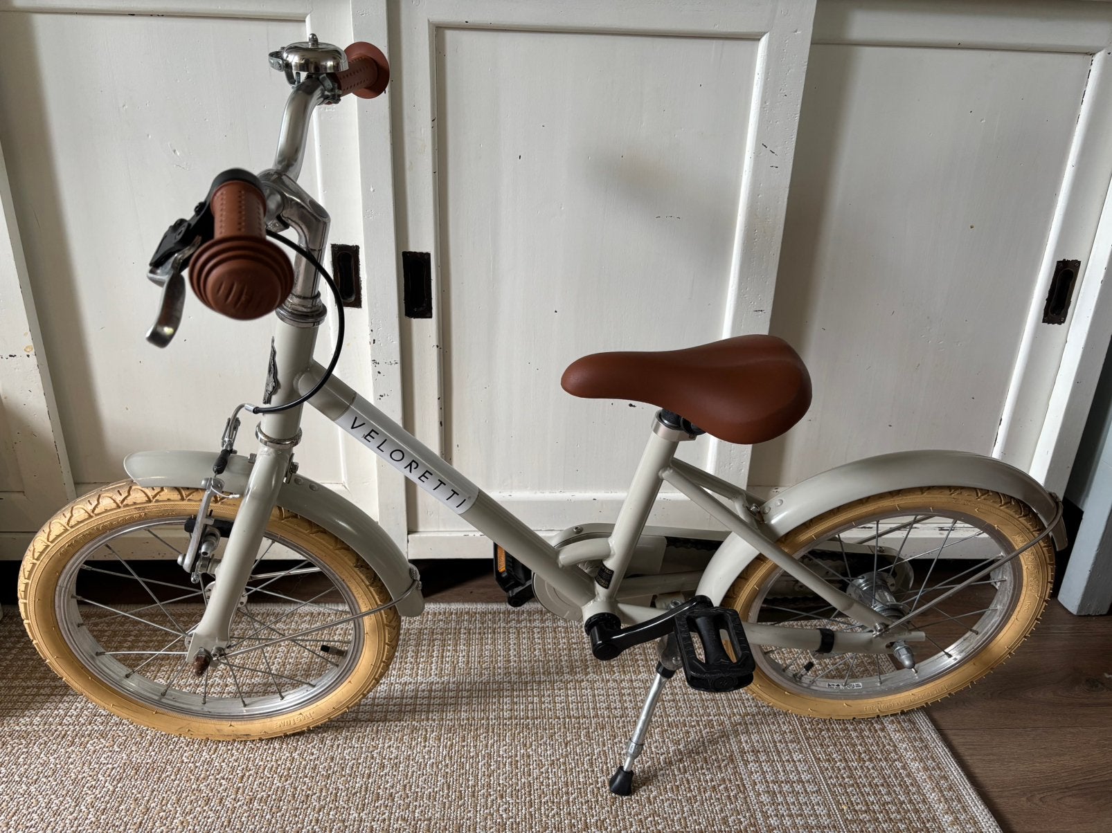 Veloretti Maxi kinderfiets Pebble Grey, Ophalen, Zo goed als nieuw, 16 tot 20 inch