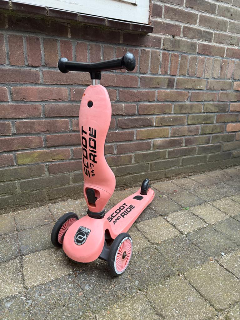 Roze Scoot&Ride step Highwaykick 1, Ophalen, Gebruikt, Gewone step