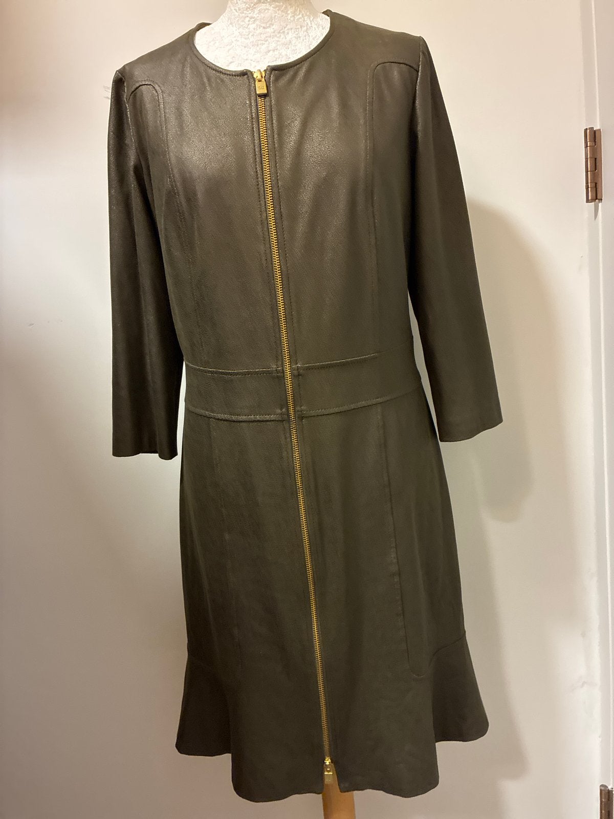 Caroline Biss zgn jurk/jas 40 bruin vegan leer/suedine rits, Kleding | Dames, Ophalen of Verzenden, Zo goed als nieuw, Maat 38/40 (M)