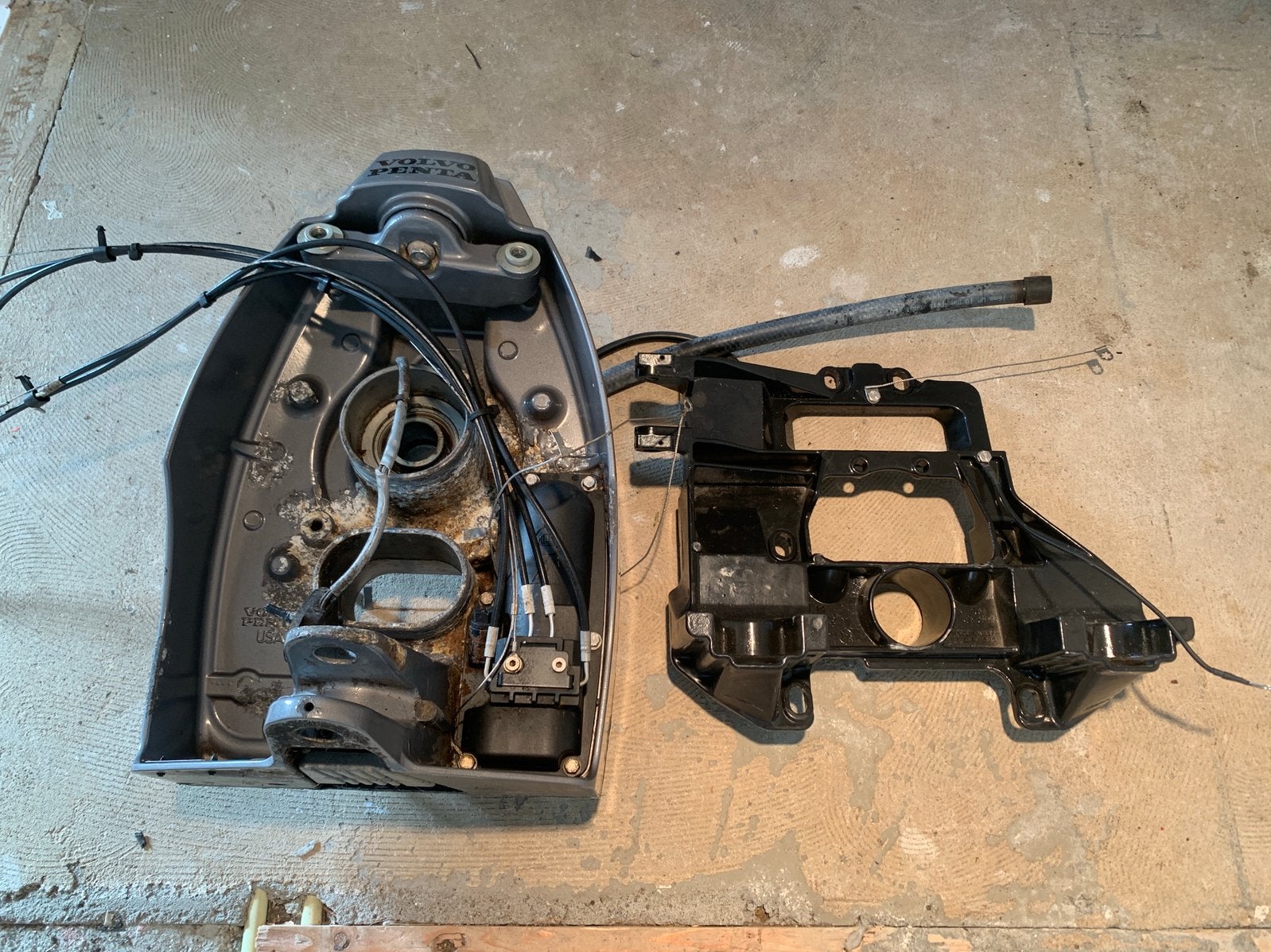 Volvo Penta transomshield  voor DP drive, Ophalen, Gebruikt, Motor en Techniek, Zeilboot of Motorboot