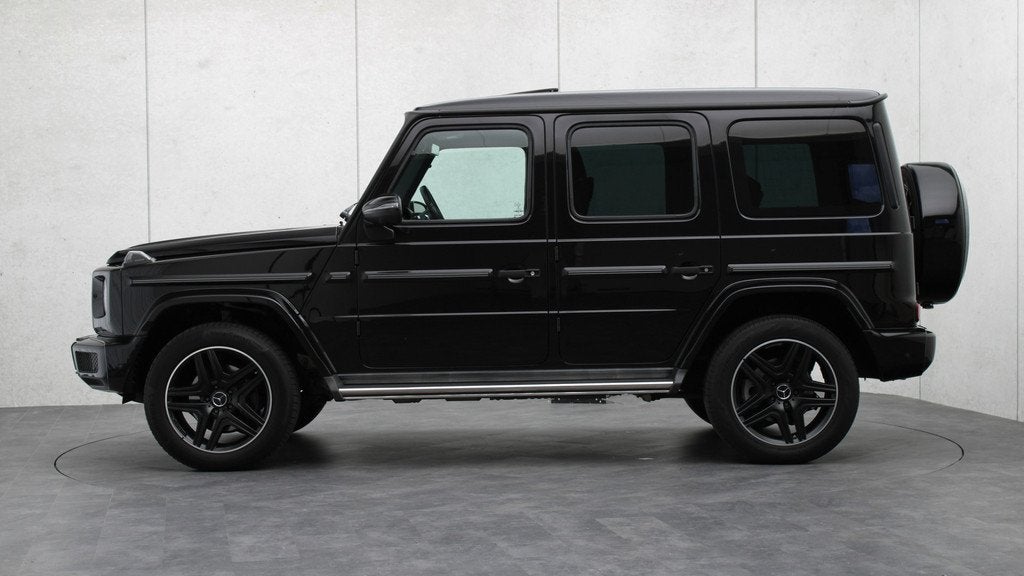 Mercedes-Benz G-Klasse 500 | Massage | Burmester 3D | Schuif, 12 maanden, Gebruikt, 2329 kg, Zwart