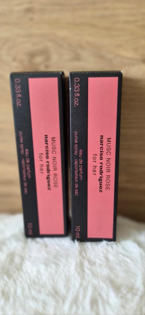 Narciso Rodriguez Musc Noir Rose Eau de Parfum 10ml 2 stuks, Ophalen of Verzenden, Nieuw