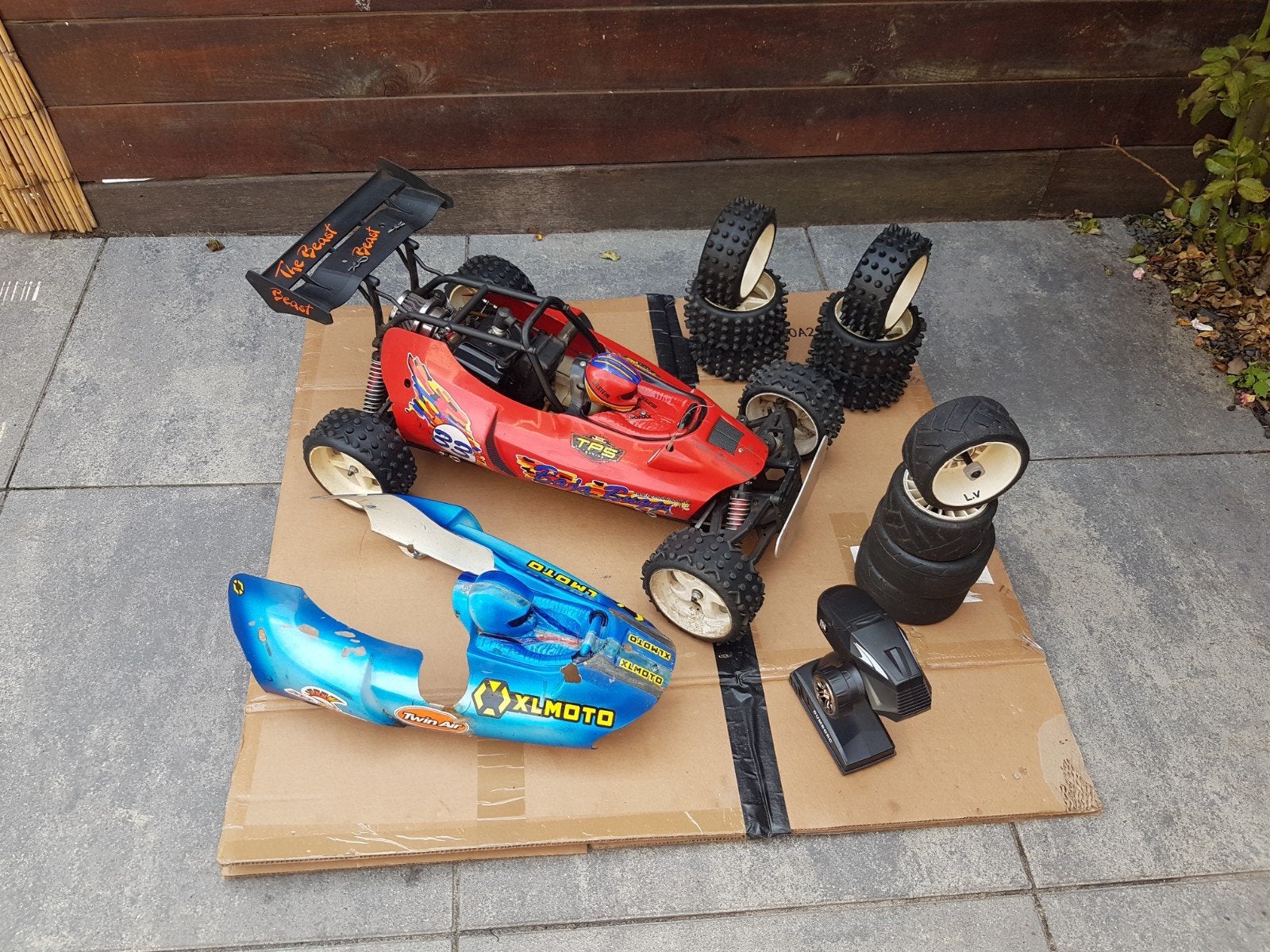 Fg Marder 23 cc over  compleet met 3x set banden enz, Ophalen of Verzenden, Overige schalen, Benzine, Auto offroad
