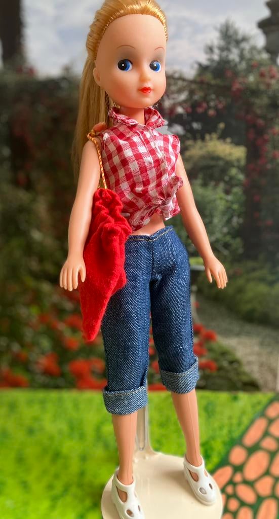 Barbie kleding, Ophalen of Verzenden, Gebruikt, Kleertjes