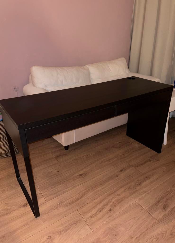 Ikea bureau zwart, Huis en Inrichting, Bureaus, Ophalen, Zwart, Gebruikt, Hout