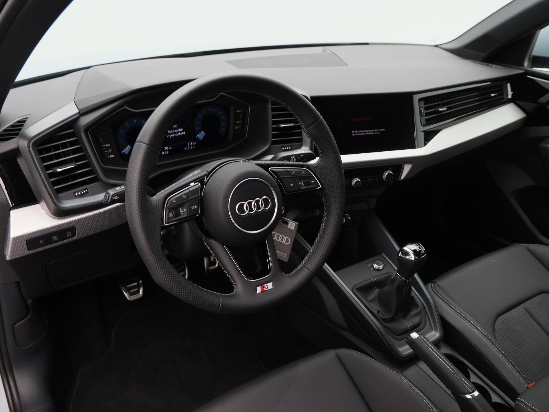 Audi A1 S edition 25 TFSI | 95 PK | Contrast dak | 17 inch l, Auto's, Audi, Voorwielaandrijving, Automatische klimaatregeling