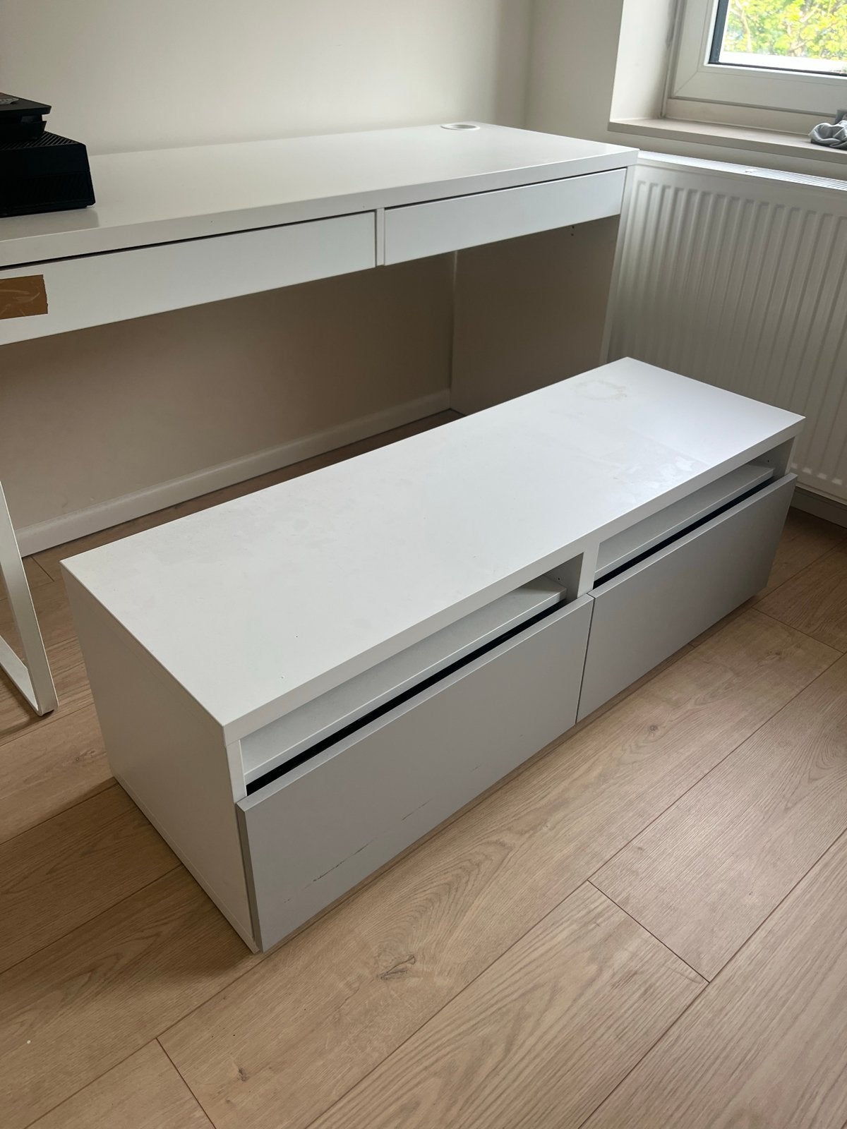 IKEA Kast met lichte vlek en beschadiging, Huis en Inrichting, Ophalen, Kunststof, Gebruikt, 100 tot 150 cm