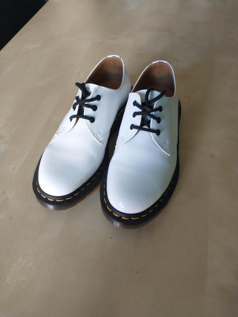 Dr Martens Wit - maat 38, Ophalen