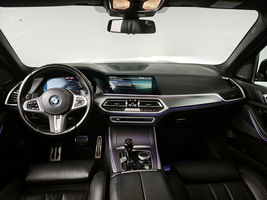 BMW X5 xDrive45e High Executive M-Sport | Panoramadak | Co-p, Auto's, BMW, Gebruikt, 394 pk, Alcantara, Zwart