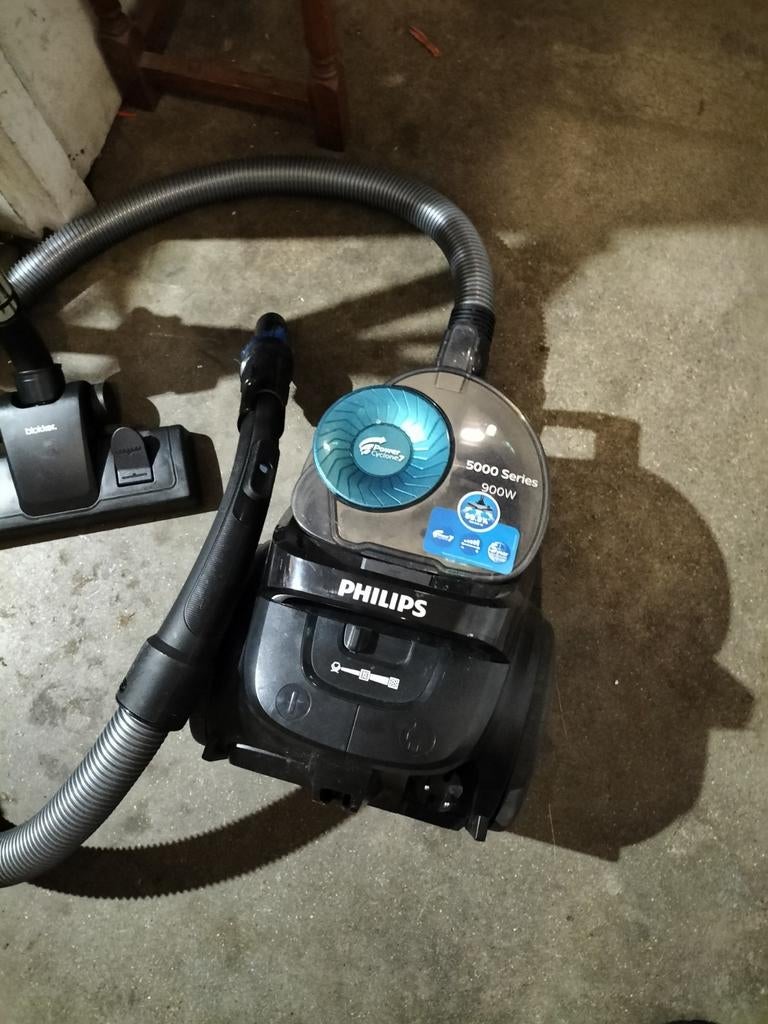 Philips 5000 Series Stofzuiger 900W - Zonder Zak, Witgoed en Apparatuur, Stofzuigers, Gebruikt, Minder dan 1200 watt, Reservoir