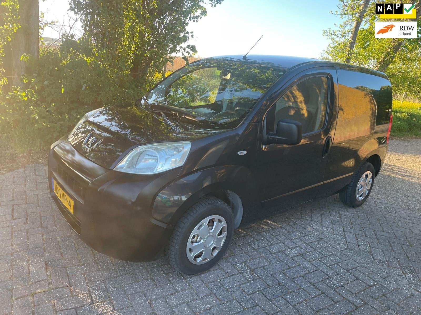 Peugeot Bipper 1.4 HDi XT|Nieuwe APK| EX BTW, Auto's, Voorwielaandrijving, Stof, Zwart, 4 cilinders