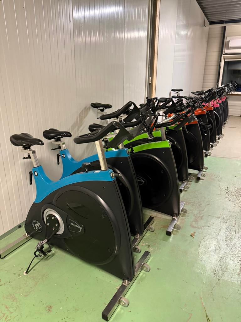 Spinningfietsen voor complete spinning class. Studio/PT/Gym, Gebruikt, Overige typen, Ophalen of Verzenden, .