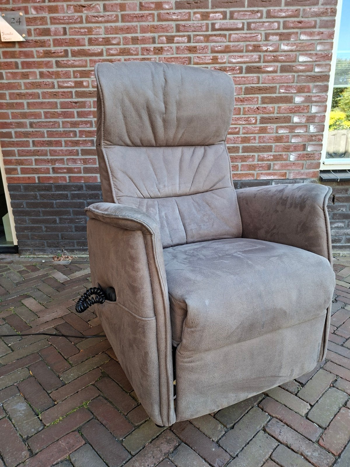te koop, sta op stoel, Ophalen, Zo goed als nieuw, 50 tot 75 cm