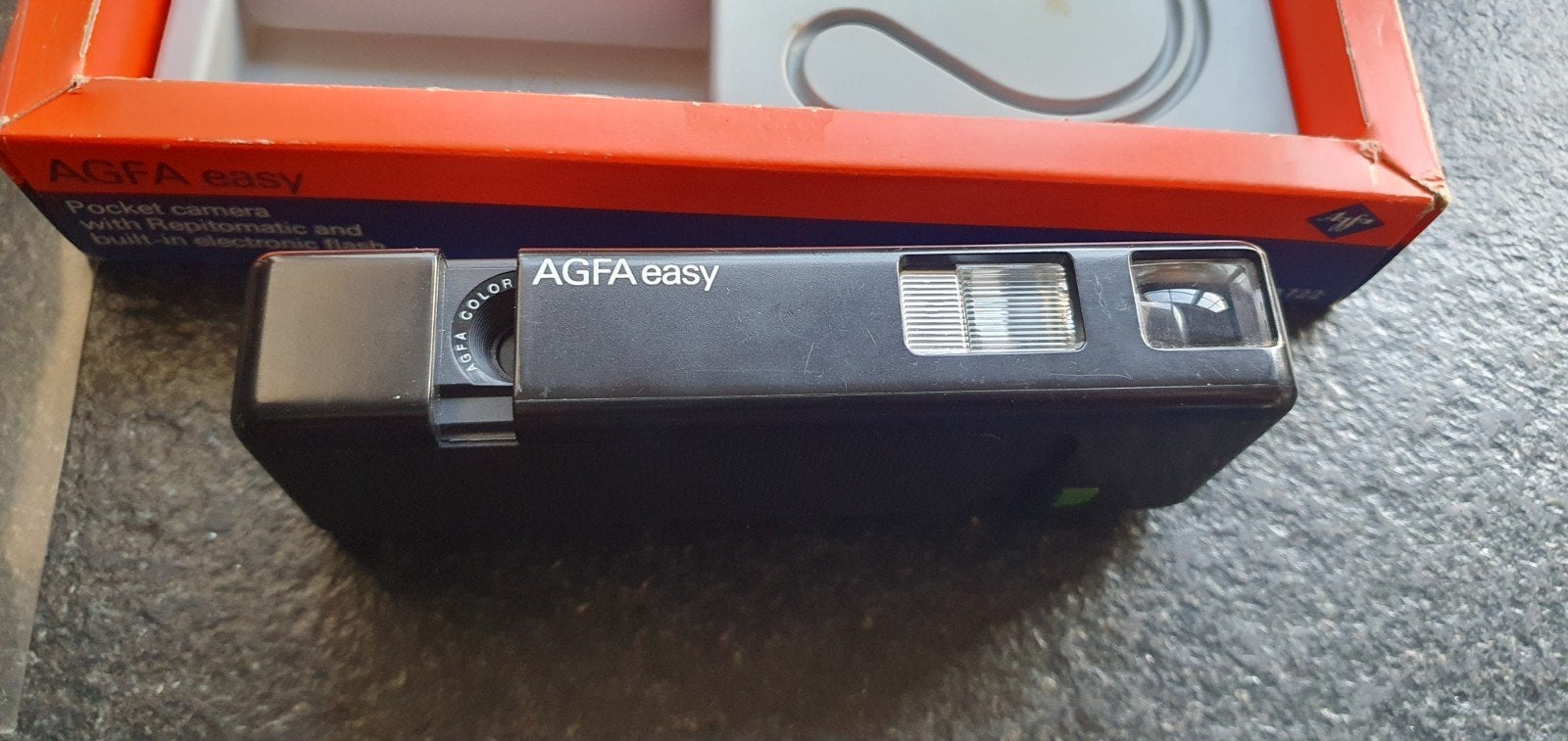 Agfa Easy pocketcamera uit 1982 in de originele opbergdoos., Ophalen of Verzenden, Gebruikt