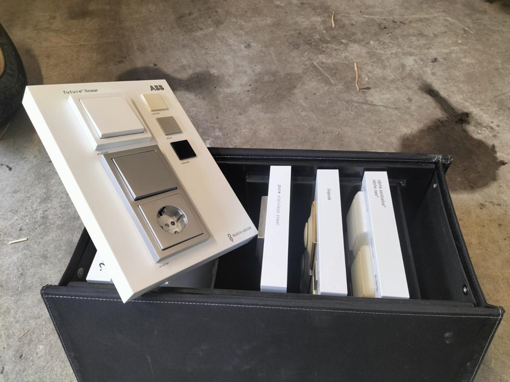 Busch-Jaeger schakelmateriaal nieuw., Ophalen of Verzenden, Nieuw, Stopcontact