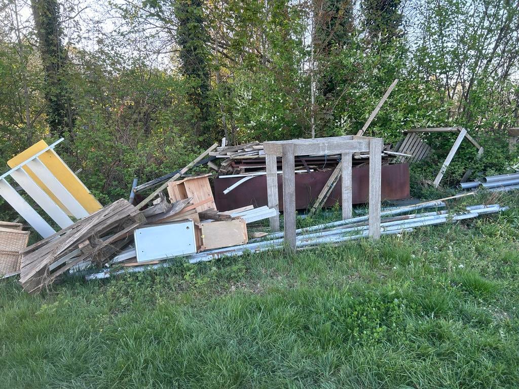 GRATIS Sloophout en diverse materialen, Ophalen, Gebruikt, Balk, Minder dan 200 cm