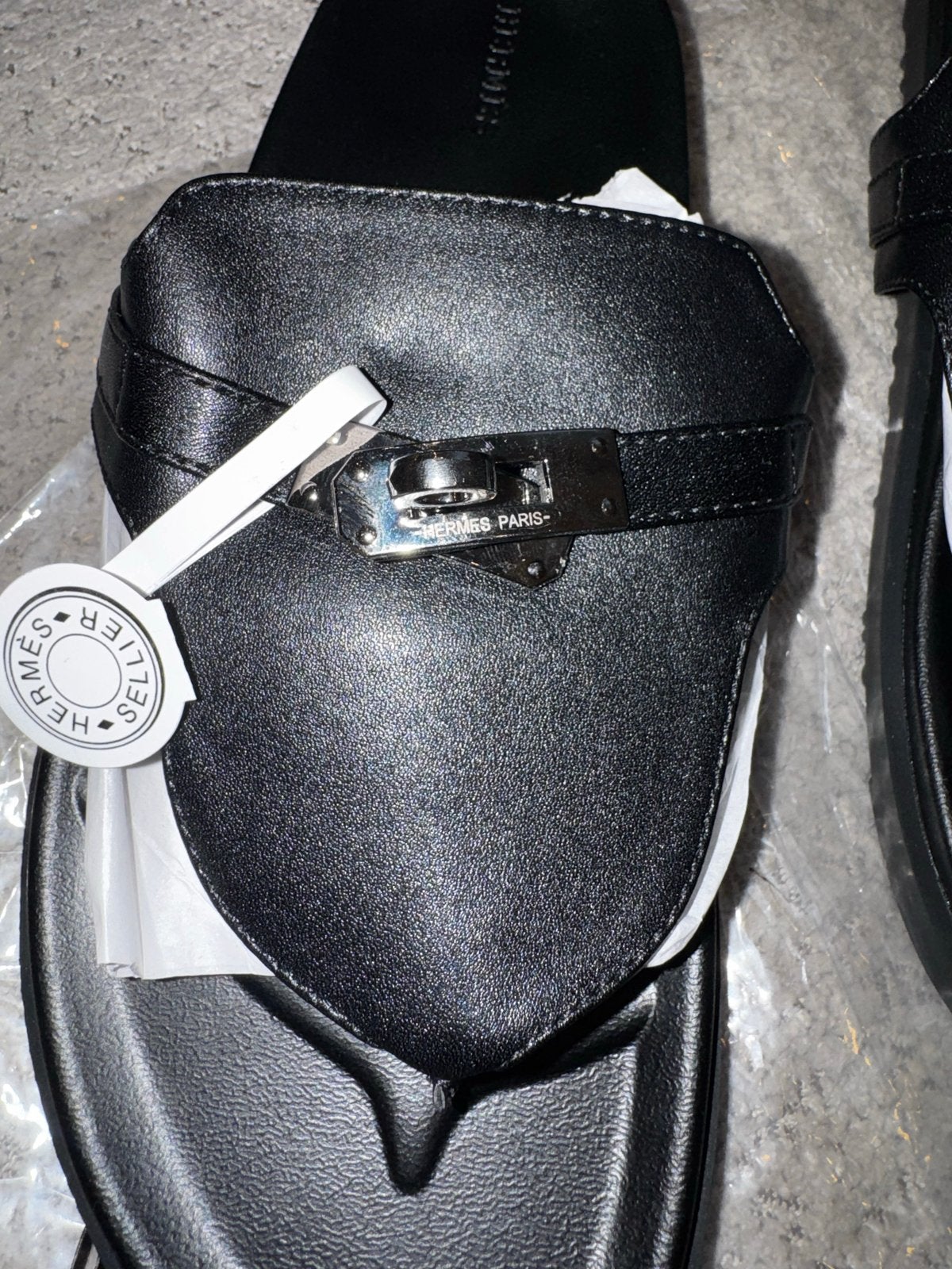 Authentieke Hermes slides, Kleding | Dames, Schoenen, Ophalen of Verzenden, Nieuw, Zwart, Slippers