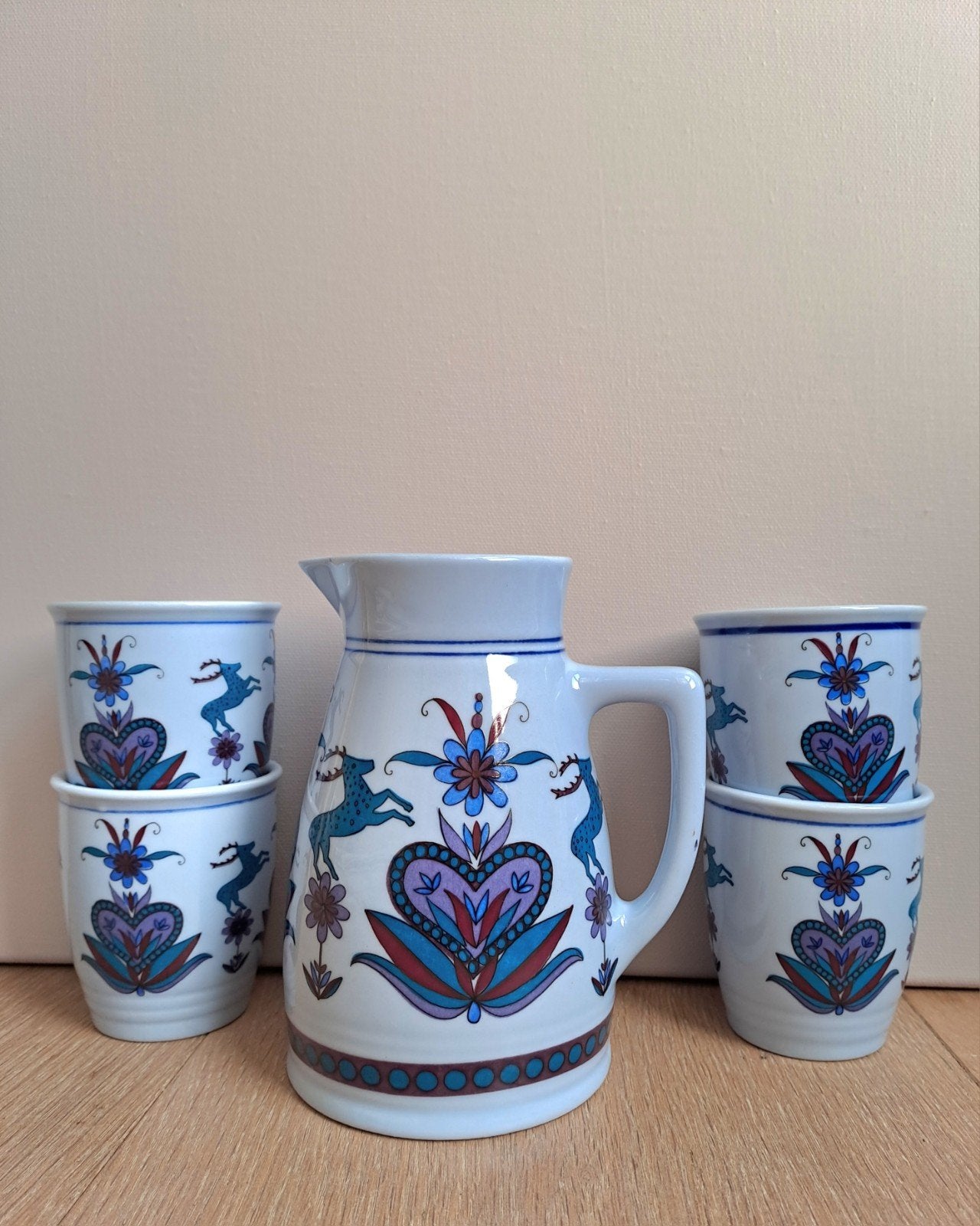 Glühweinset Herz/Hirsch, Lilien Porzellan Austria, Ophalen of Verzenden, Porselein, Landelijk/Boerenbont, Kop(pen) en/of Schotel(s)