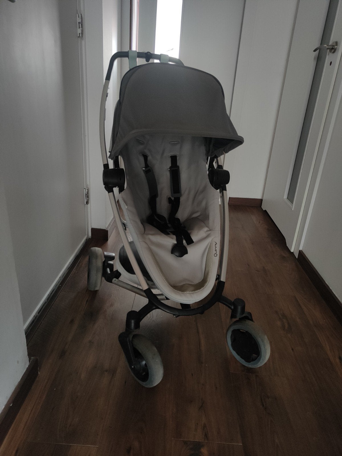 Quinny Zapp Flex kinderwagen - Grijs, Kinderen en Baby's, Kinderwagens en Combinaties, Ophalen of Verzenden, Gebruikt, Kinderwagen