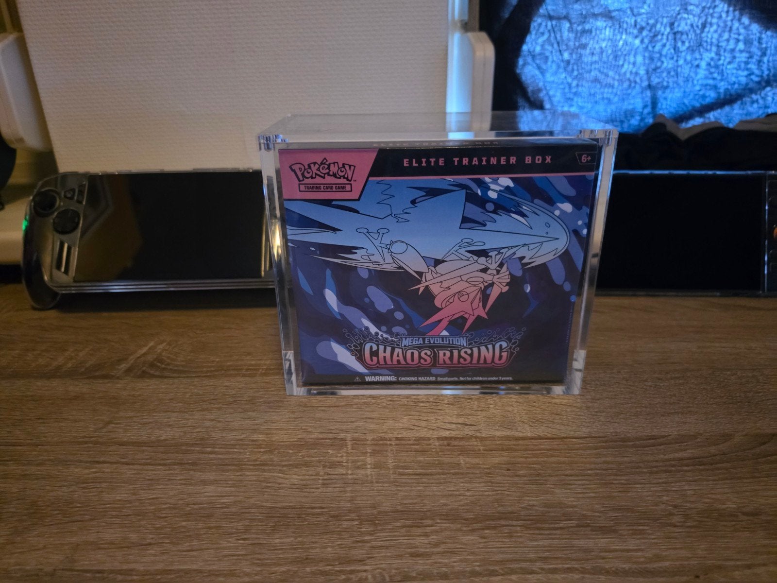 Pokémon Elite Trainer Box Mega Evolution Chaos Rising, Ophalen of Verzenden, Nieuw, Overige typen
