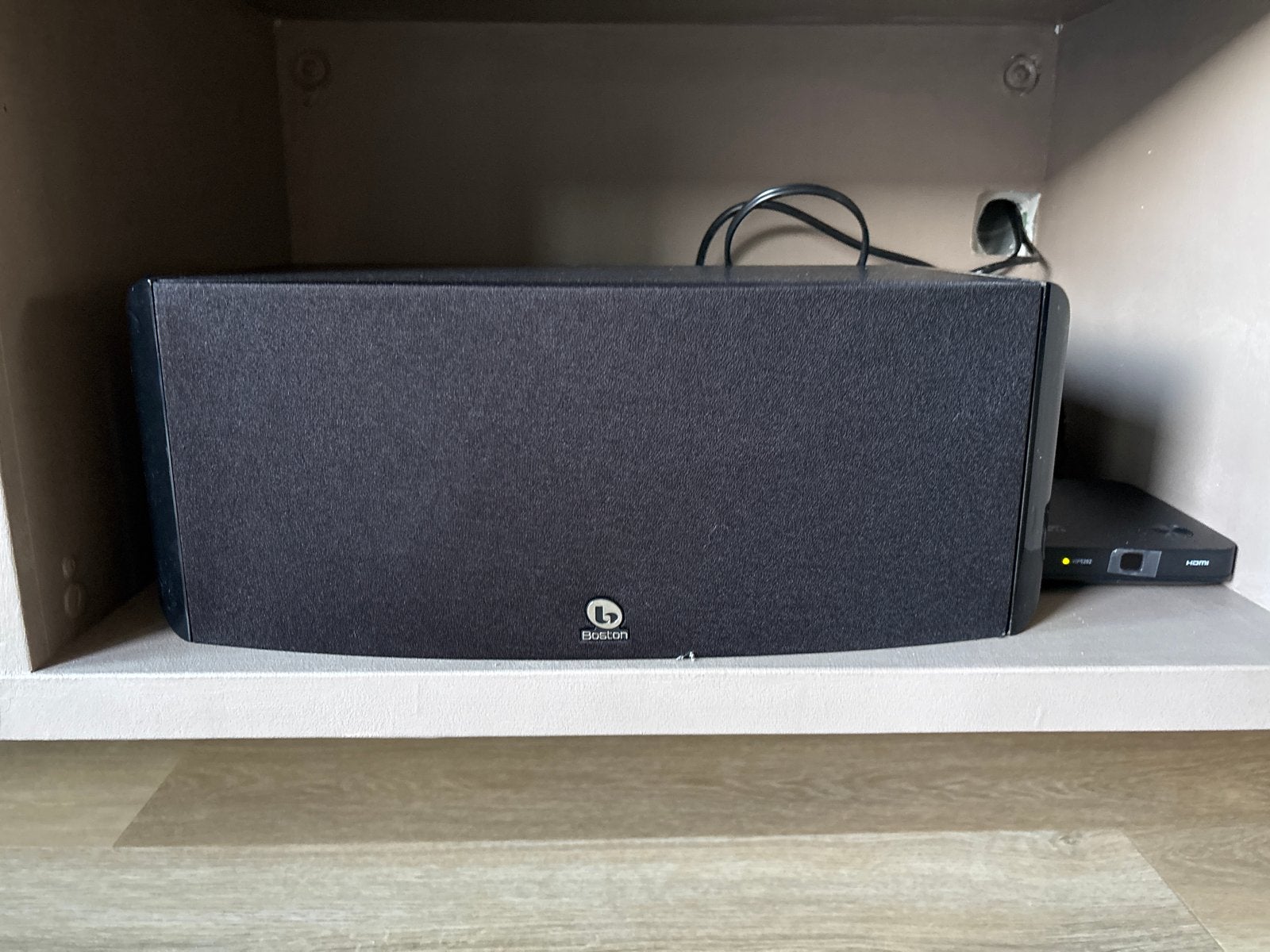 Boston Acoustics Surroundset - 2 vloerstaand, 2 boekenplank,, Audio, Tv en Foto, Luidsprekers, Ophalen, Zo goed als nieuw, 60 tot 120 watt