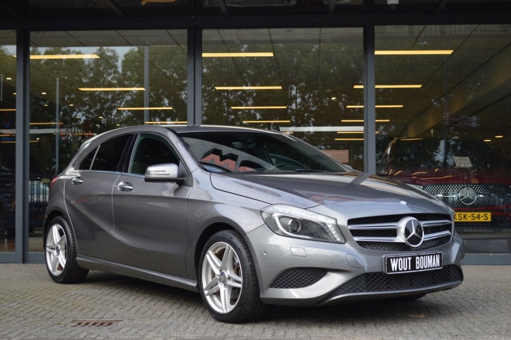 Foto 3 van Mercedes-Benz A-Klasse 180 Ambition Aut. Xenon Airco Cruise