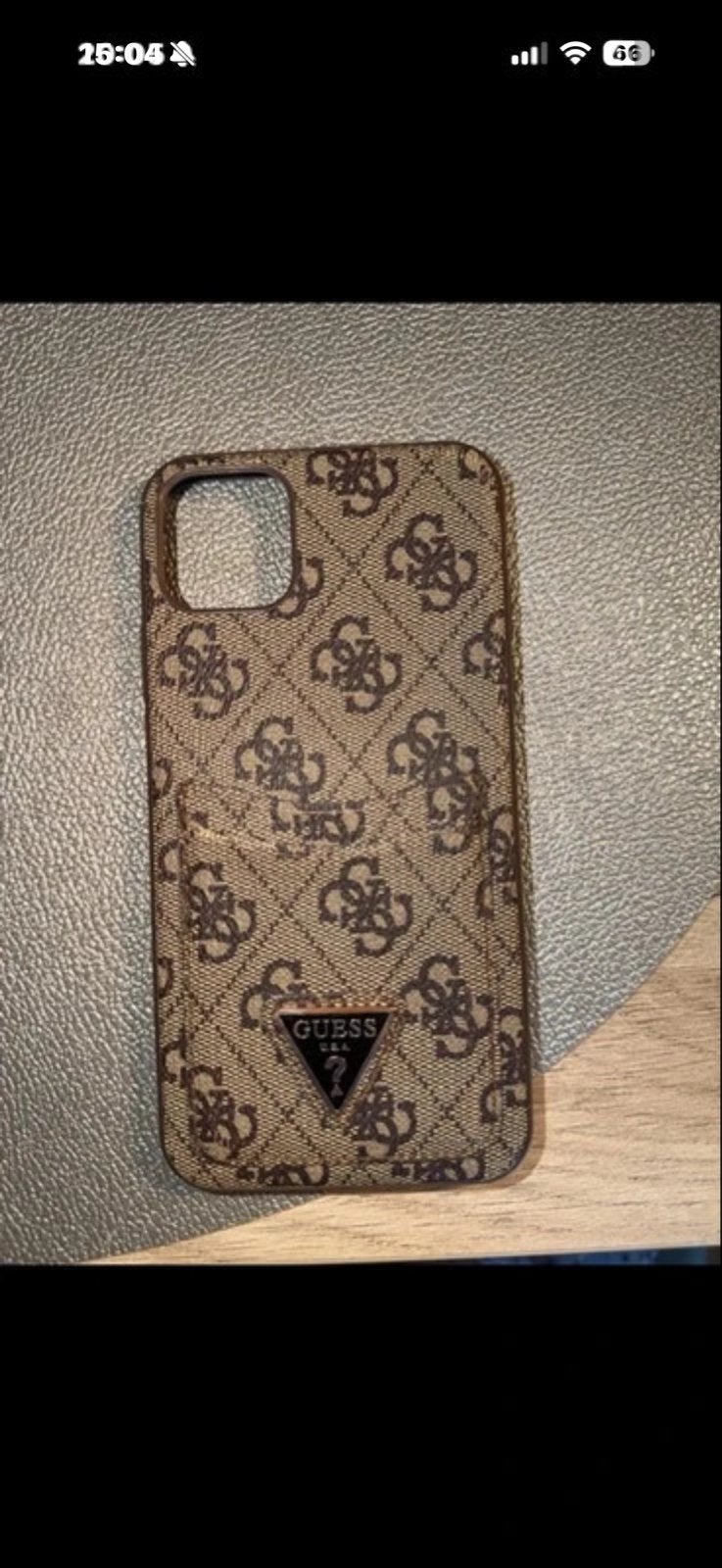 Guess iPhone XS hoesje - Bruin met logo, Bruin, Ophalen of Verzenden, Zo goed als nieuw, Guess