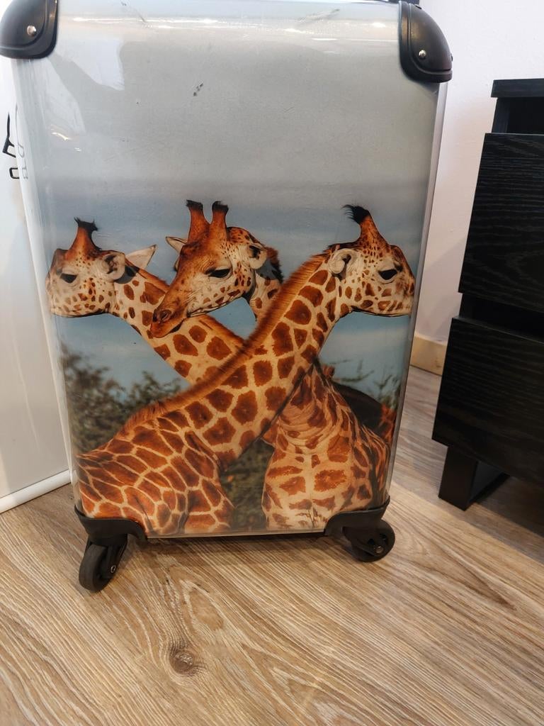 Koffer no boring suitcase,55x35x25 giraffe print, Gebruikt, Hard kunststof, 45 tot 55 cm, Ophalen of Verzenden