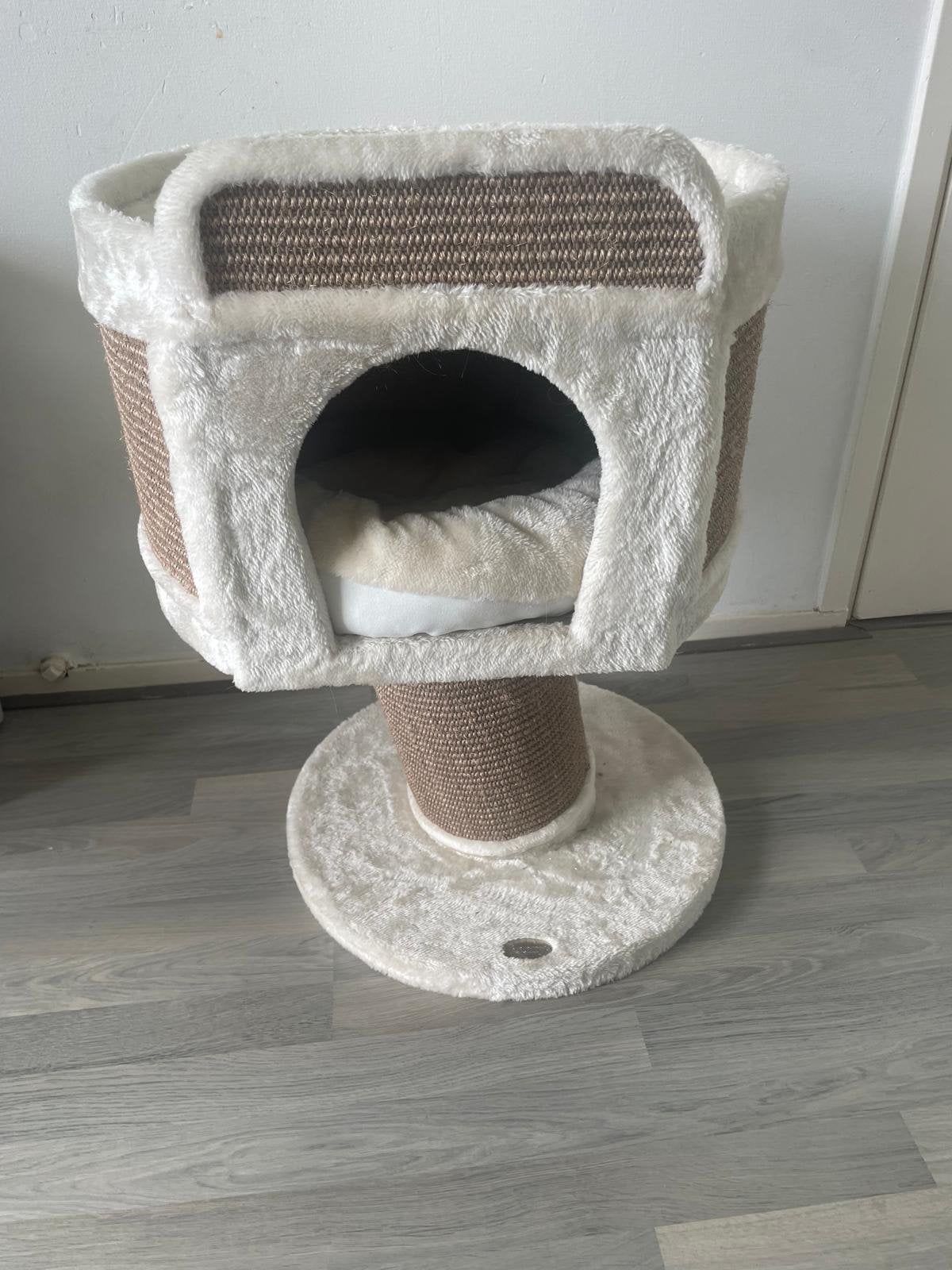 Kattenpaal, Dieren en Toebehoren, Ophalen of Verzenden, Zo goed als nieuw, Krabton