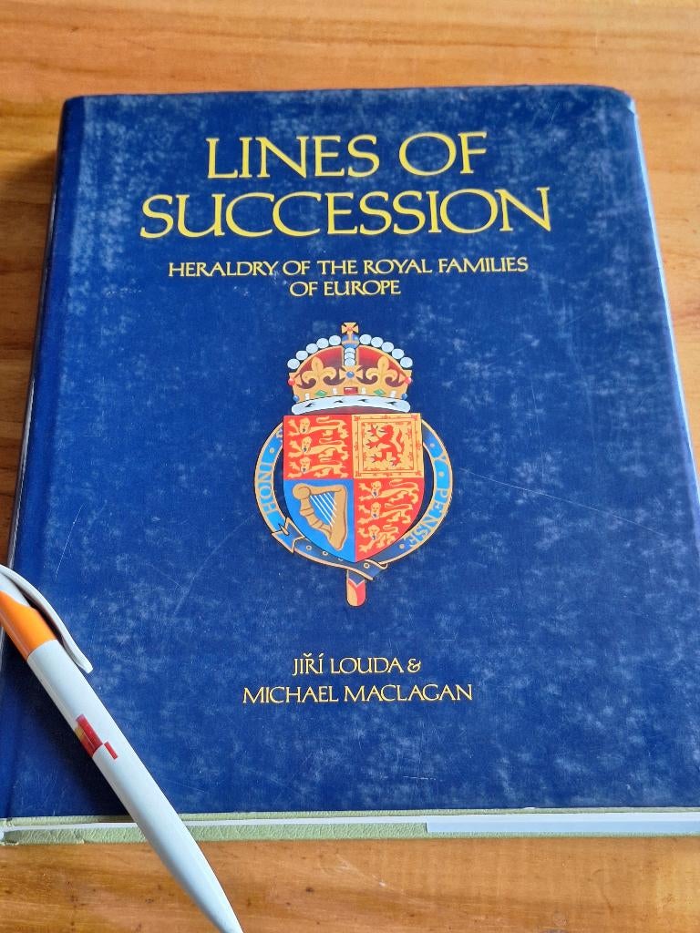 Lines of Succession Hardcover, Ophalen of Verzenden, Tweede Wereldoorlog, Gelezen, Overige onderwerpen