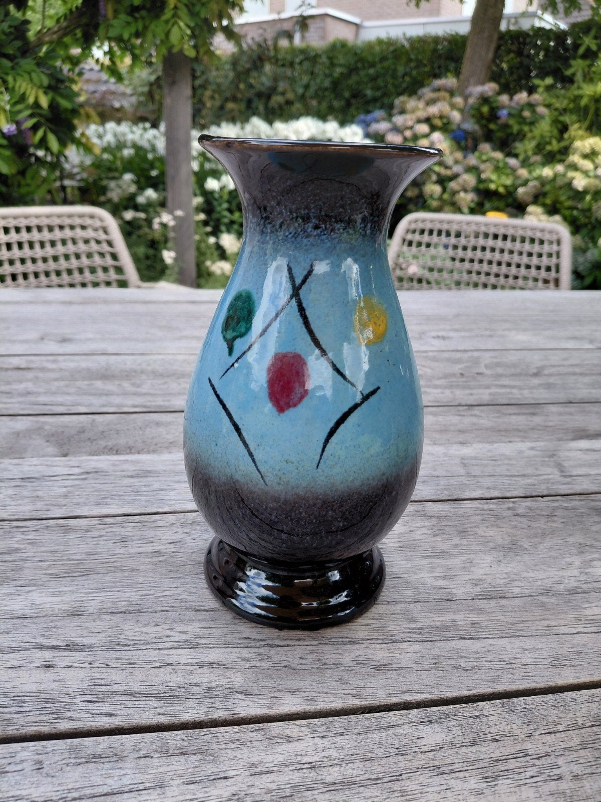 Vintage Foreign 215 vaas, blauw met kleurrijke stippen, Ophalen