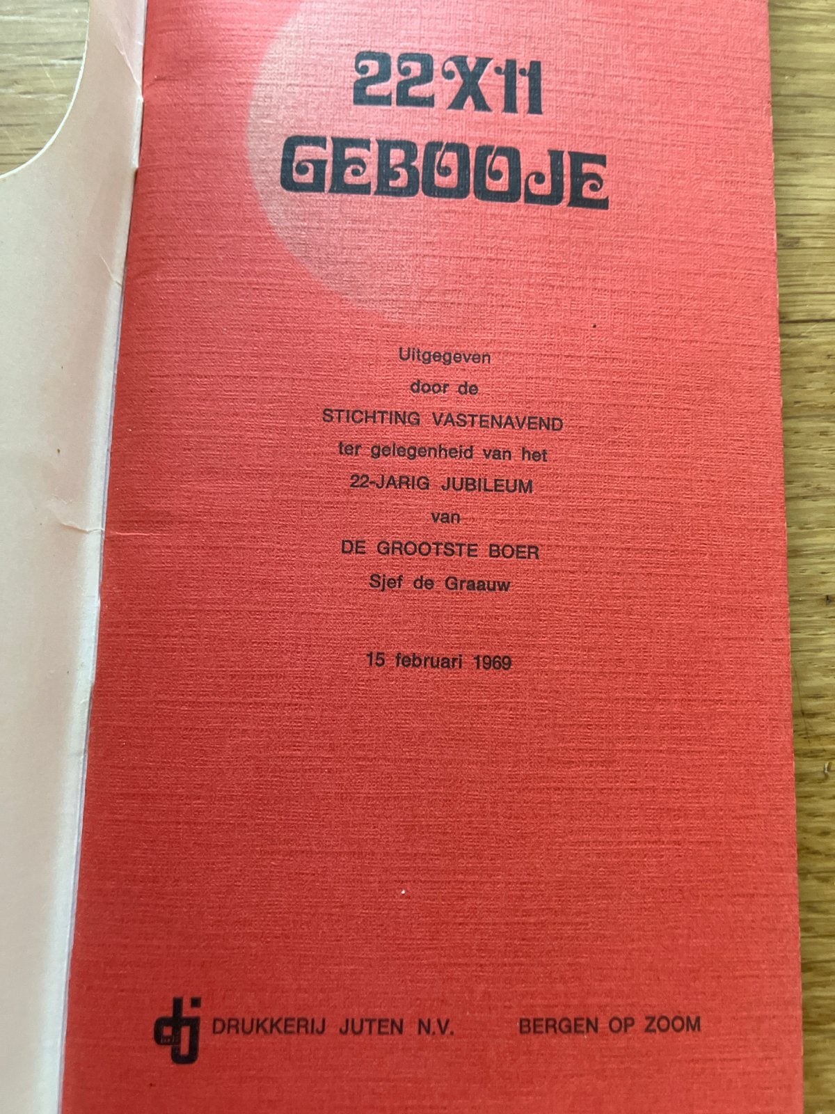 22x11 Gebooje - Stichting Vastenavend 1969, Ophalen of Verzenden, Gelezen, Nederland
