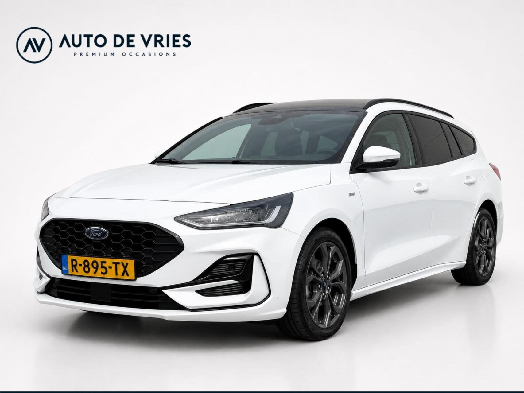Ford Focus Wagon 1.0 EcoBoost Hybrid 125pk ST Line | Panoram, Dealer onderhouden, Gebruikt, Wit, Origineel Nederlands