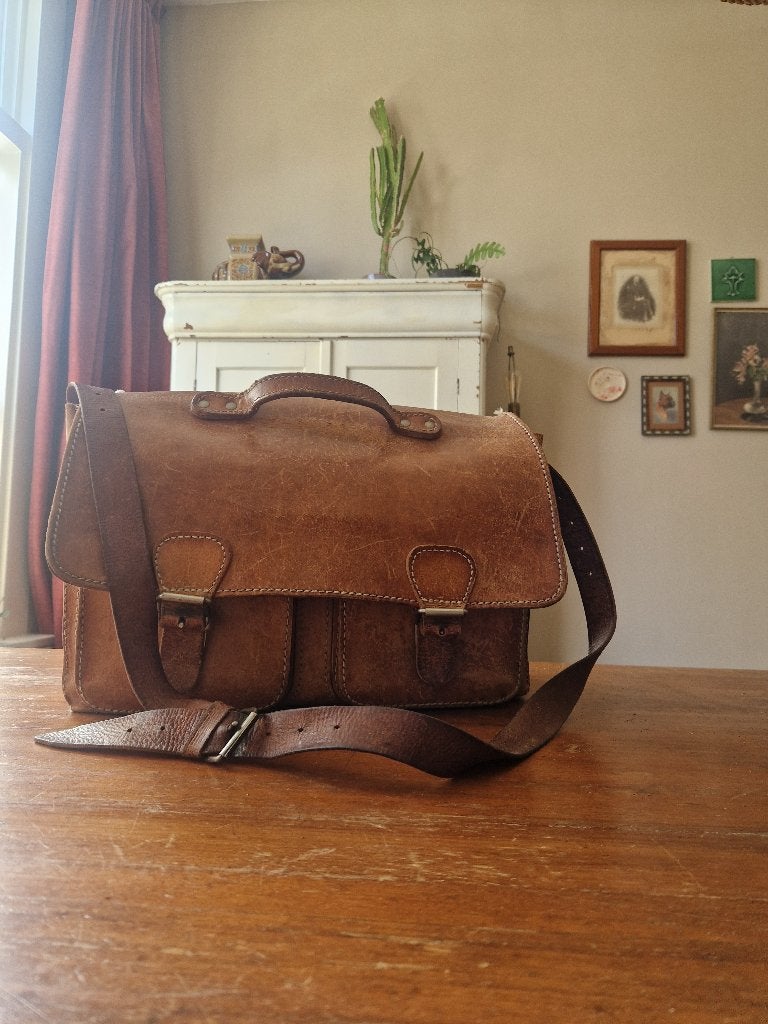 Oude leren schooltas/boekentas, Bruin, Aktetas of Boekentas, Ophalen of Verzenden, Leer