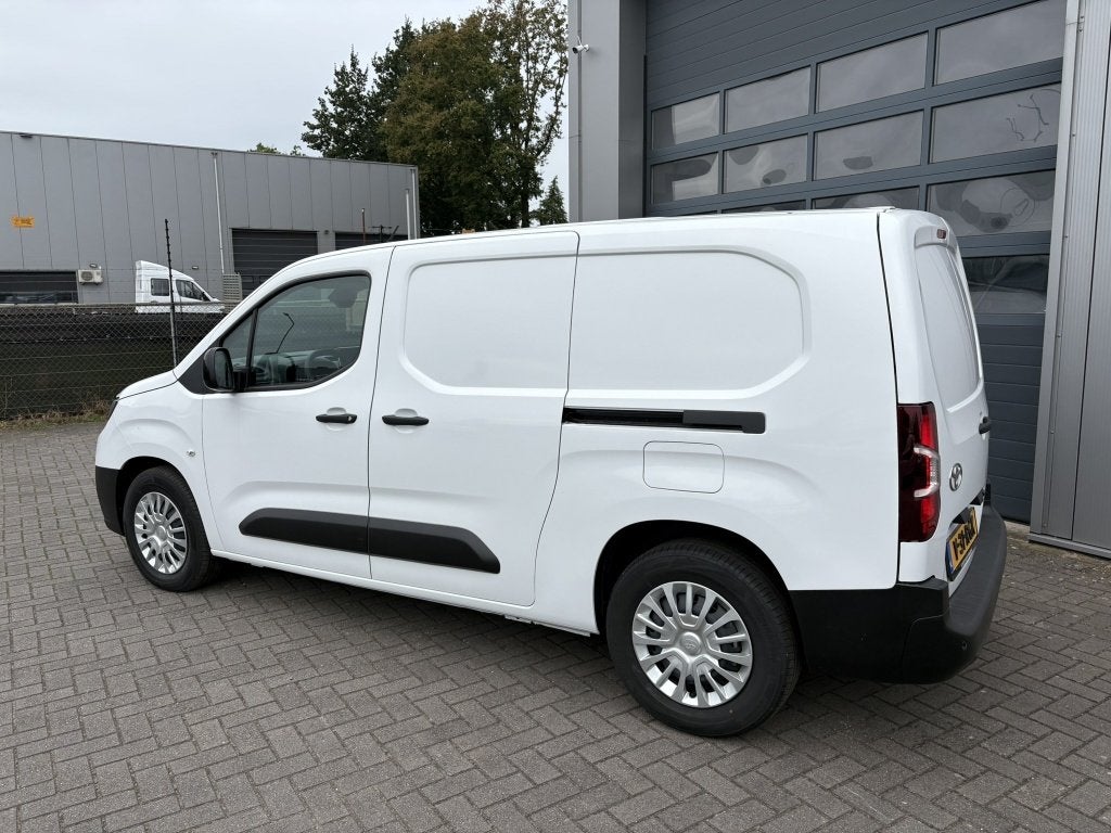 Toyota ProAce CITY Electric 50kWh L2 10th Anniv | airco | ca, 750 kg, 329 km, Wit, Parkeersensor