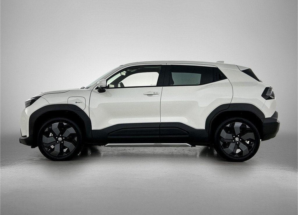 Toyota Urban Cruiser Executive 61 kWh | DEMO | (bj 2026), Auto's, Toyota, 12 maanden, Leder en Stof, Wit, Urban Cruiser