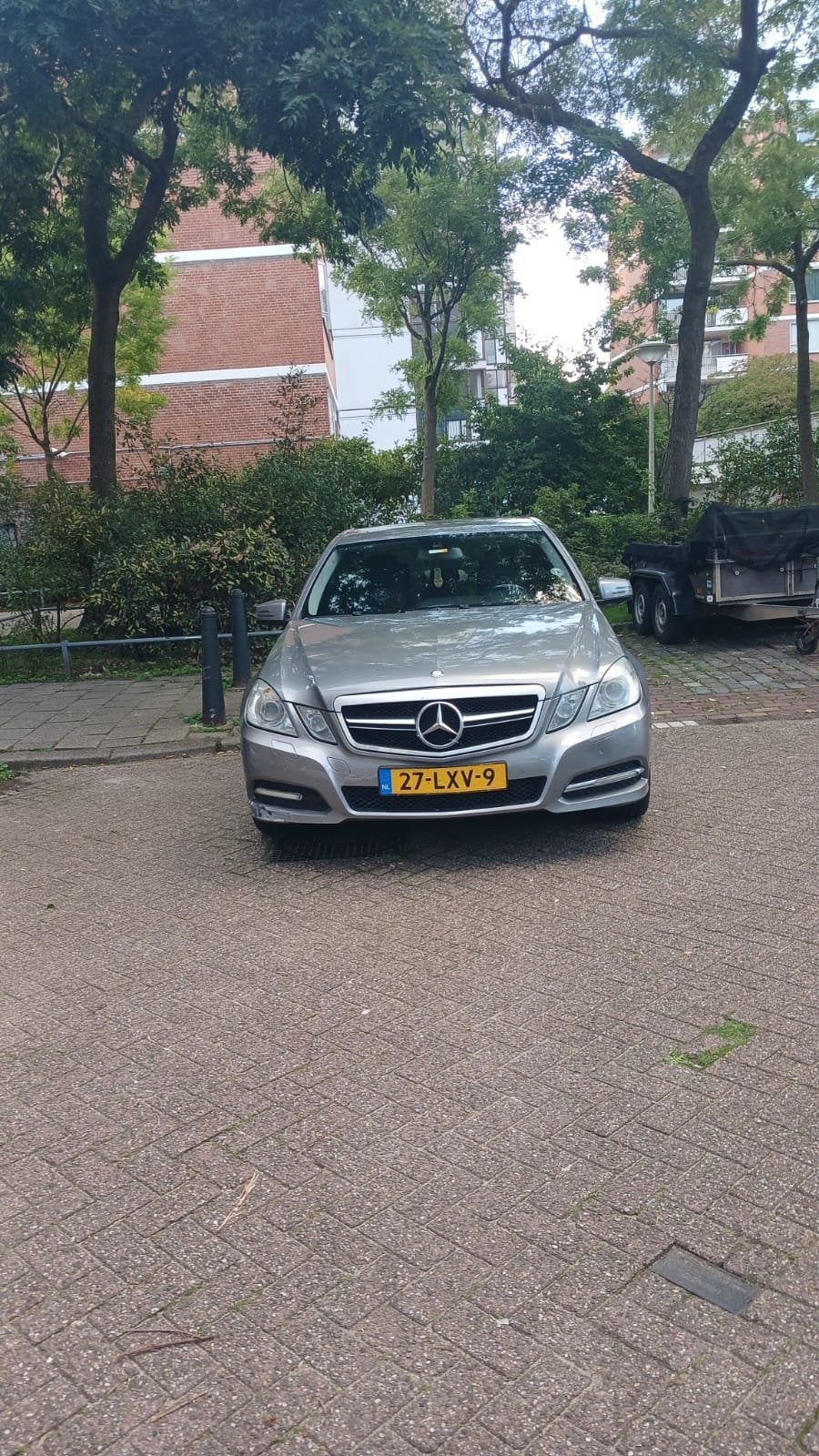 Mercedes-Benz E-Klasse E220cdi Sedan Aut5 W212 2010 Grijs, Auto's, Automaat, Achterwielaandrijving, 4 cilinders, 2000 kg