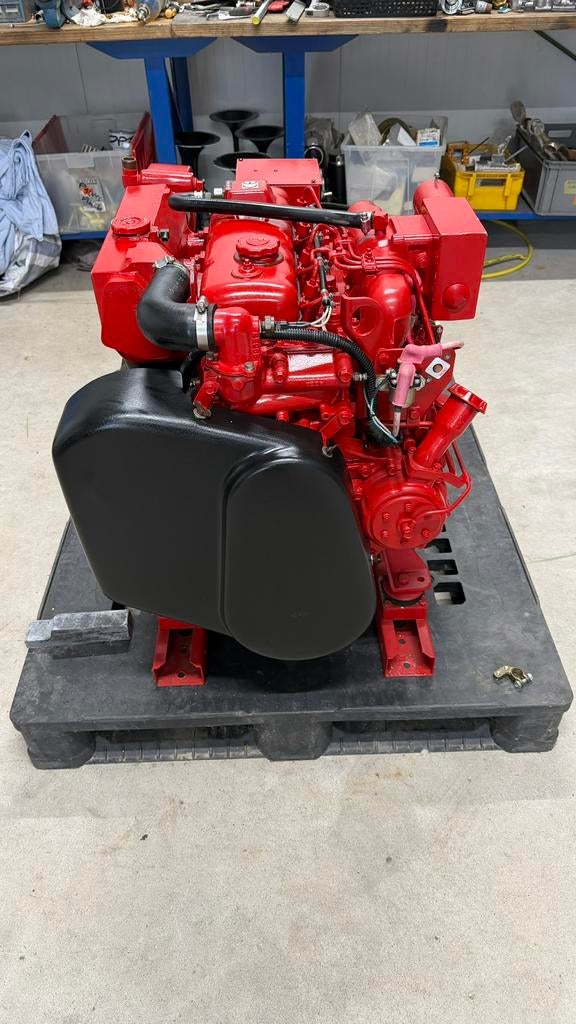 Westerbeke marine generator 25kw 220volt nog niet gebruikt, Ophalen of Verzenden, Zo goed als nieuw, Dieselolie