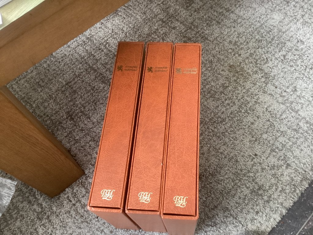 3 gebruikt Erinnofilie albums Nederland met cassette met 2, Postzegels en Munten, Postzegels | Eerstedagenveloppen, Verzenden